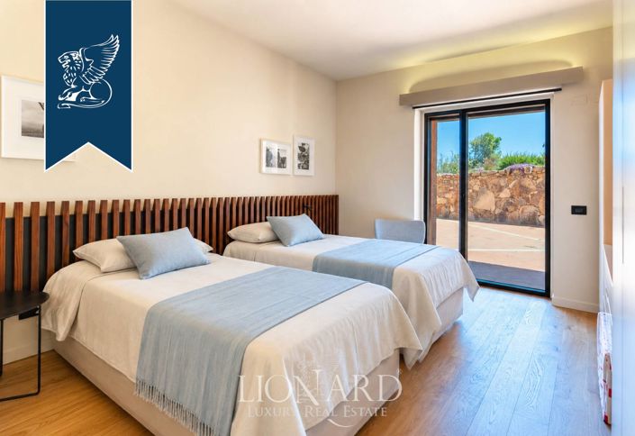 Image No.37-4 Bed Villa for sale