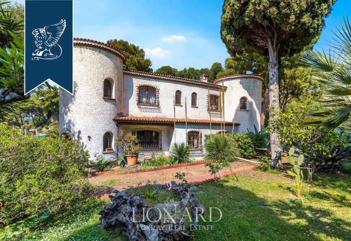 Image No.6-Villa de 10 chambres à vendre à Bordighera