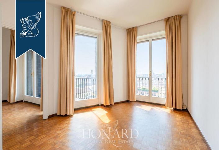 Image No.20-5 Bed Apartment for sale