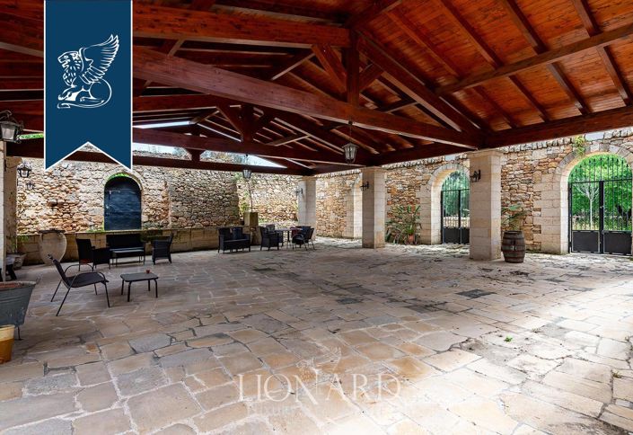 Image No.18-9 Bed Country House for sale