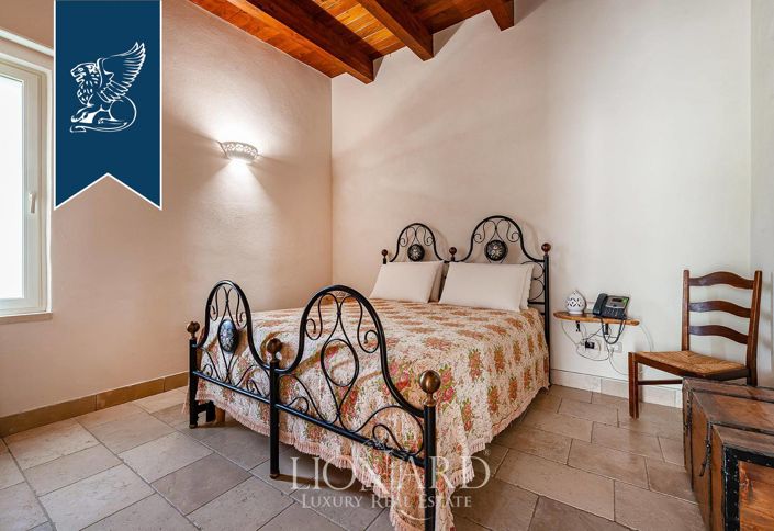 Image No.31-9 Bed Country House for sale