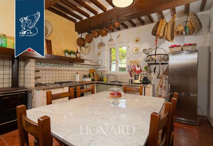 Image No.20-4 Bed Villa for sale