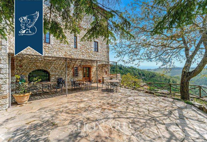 Image No.12-23 Bed Farmhouse for sale