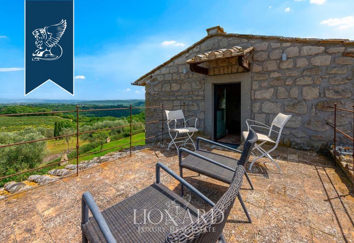 Image No.17-5 Bed Villa for sale