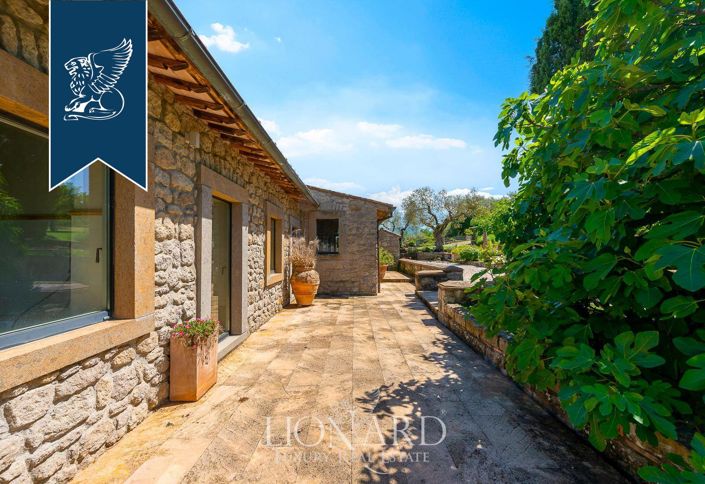 Image No.20-5 Bed Villa for sale