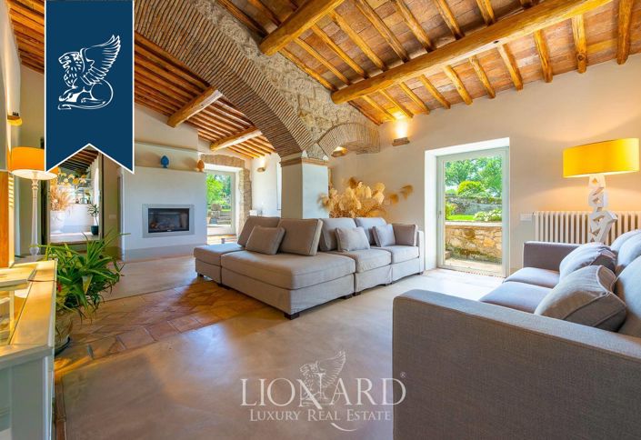 Image No.26-5 Bed Villa for sale