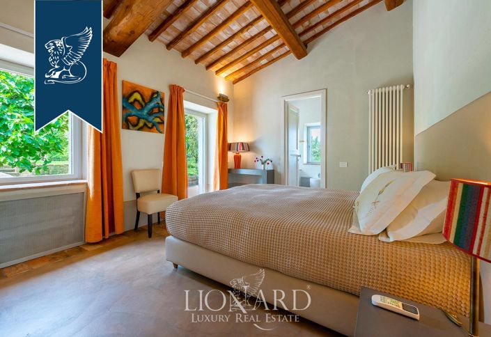 Image No.39-5 Bed Villa for sale
