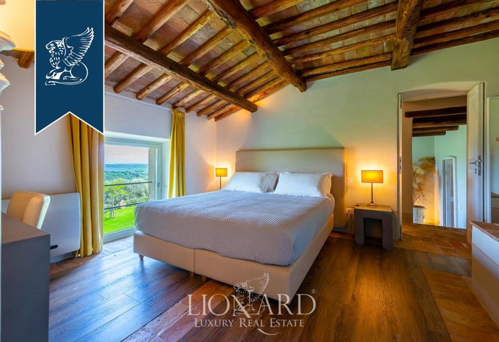 Image No.45-5 Bed Villa for sale