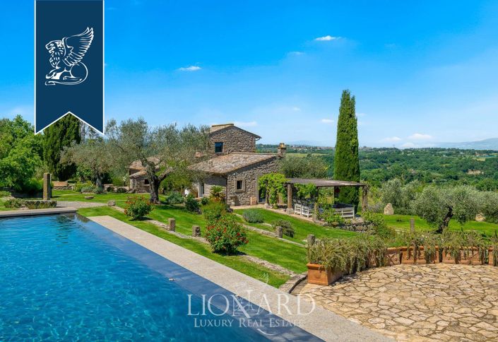 Image No.6-5 Bed Villa for sale