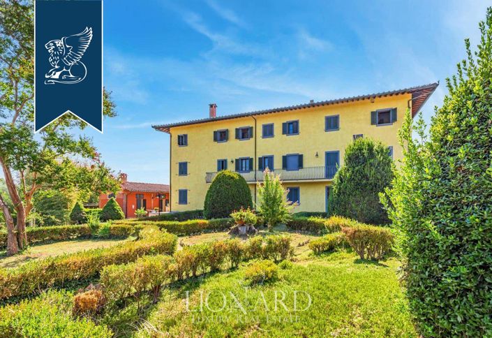 Image No.4-8 Bed Villa for sale