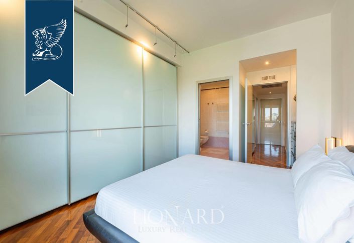 Image No.21-3 Bed Apartment for sale