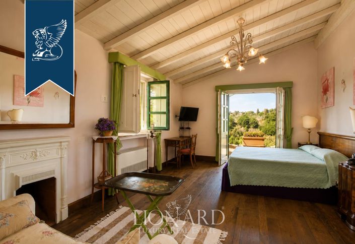 Image No.26-8 Bed Villa for sale