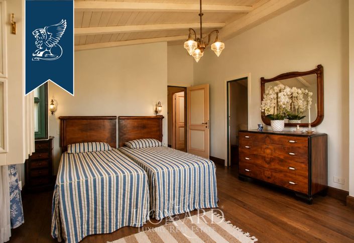 Image No.29-8 Bed Villa for sale