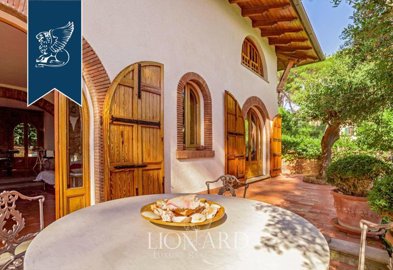 600302