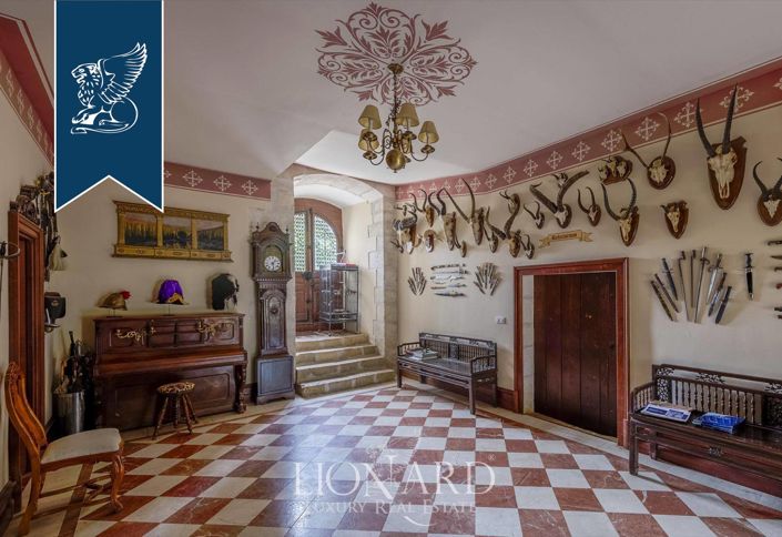 Image No.6-Propriété de 9 chambres à vendre à Italie