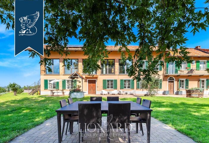 Image No.11-5 Bed Villa for sale