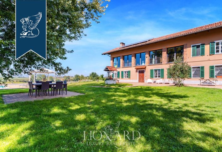 Image No.15-5 Bed Villa for sale