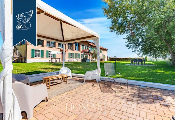 Image No.24-5 Bed Villa for sale