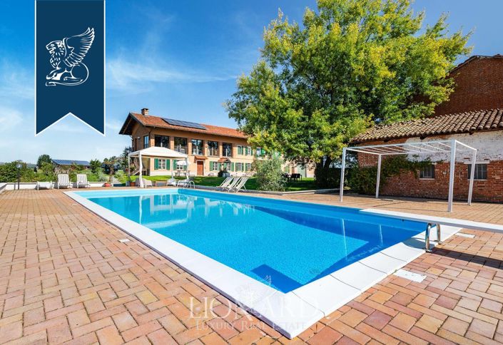 Image No.25-5 Bed Villa for sale