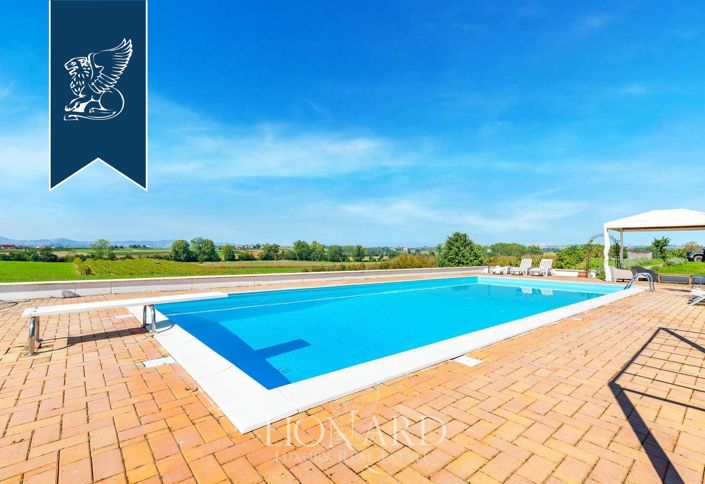 Image No.27-5 Bed Villa for sale