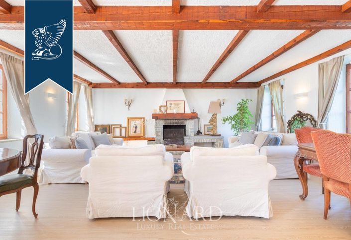 Image No.32-5 Bed Villa for sale