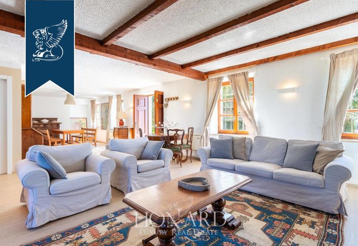 Image No.36-5 Bed Villa for sale