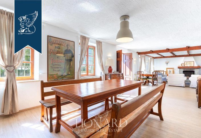 Image No.41-5 Bed Villa for sale