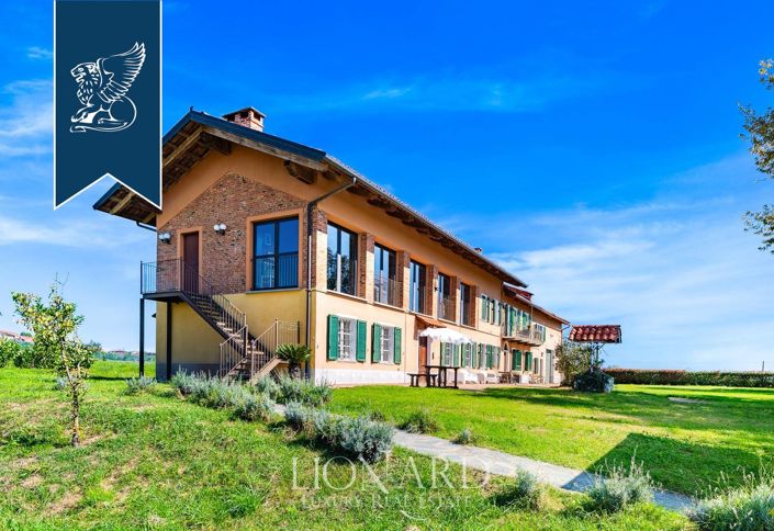 Image No.7-5 Bed Villa for sale