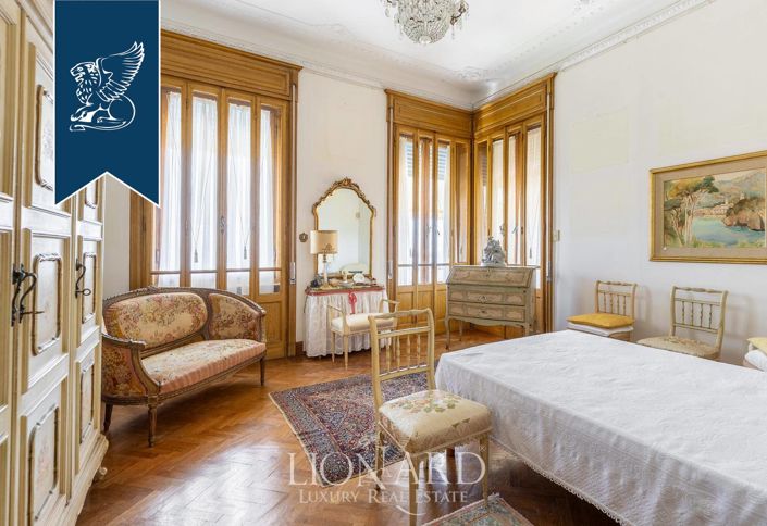 Image No.37-7 Bed Villa for sale