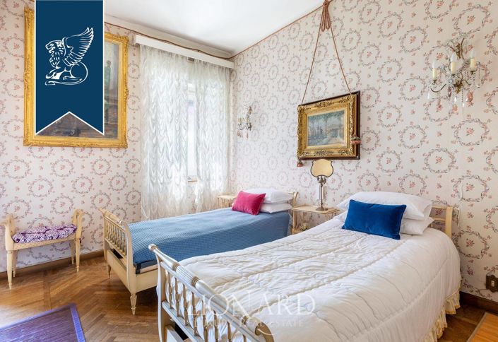 Image No.42-7 Bed Villa for sale