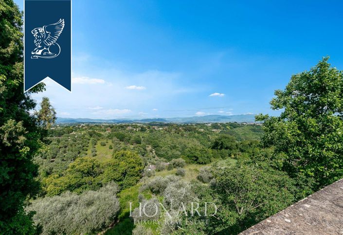 Image No.25-8 Bed Villa for sale