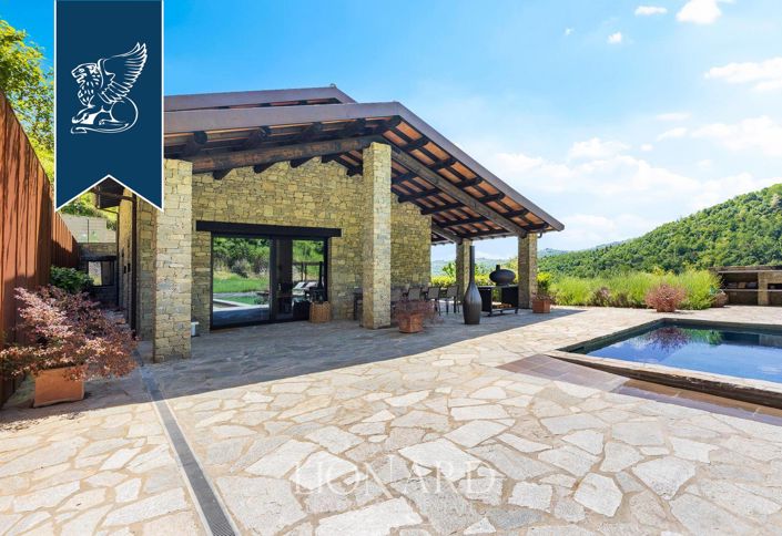 Image No.14-5 Bed Villa for sale