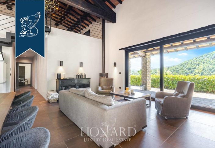 Image No.25-5 Bed Villa for sale