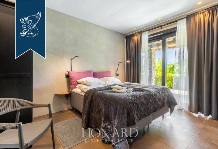 Image No.36-5 Bed Villa for sale