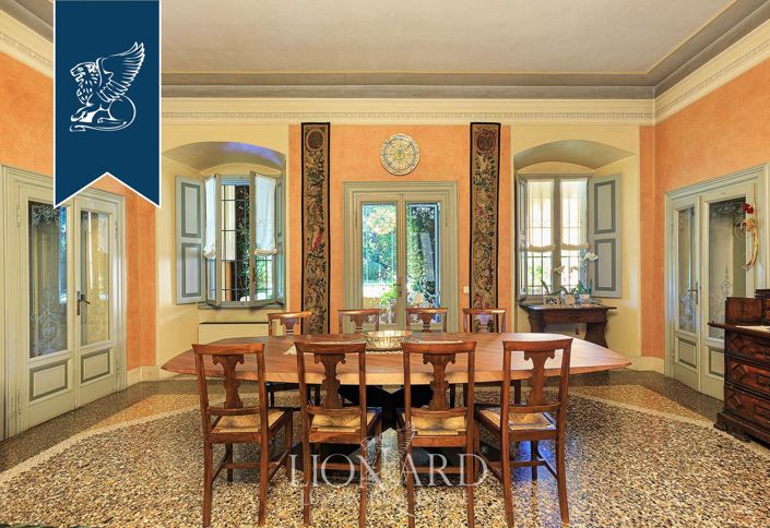 Image No.22-6 Bed Villa for sale