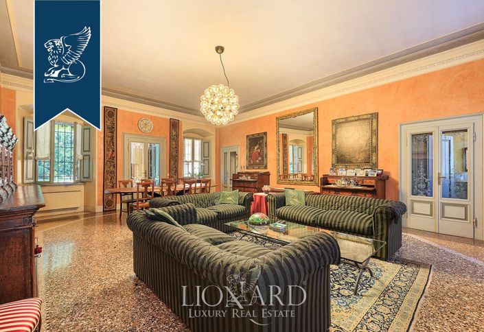 Image No.23-6 Bed Villa for sale