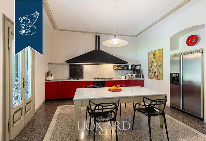 Image No.26-6 Bed Villa for sale