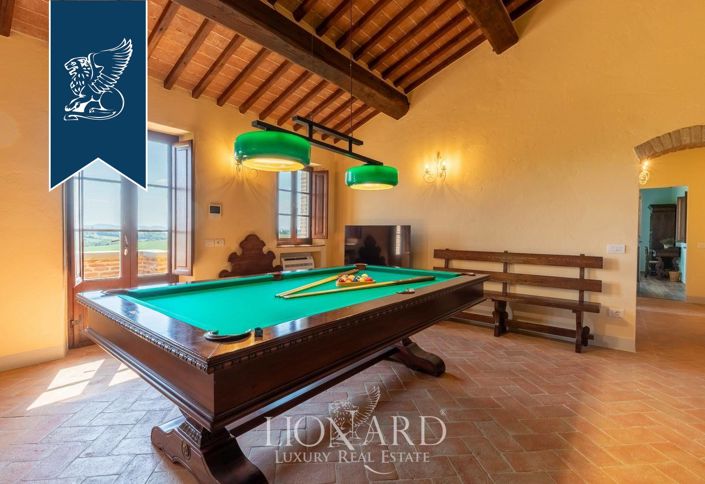 Image No.26-8 Bed Country House for sale