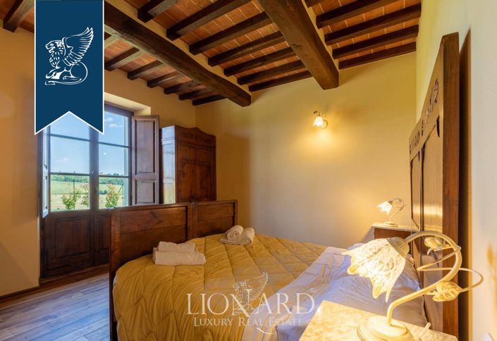 Image No.47-8 Bed Country House for sale