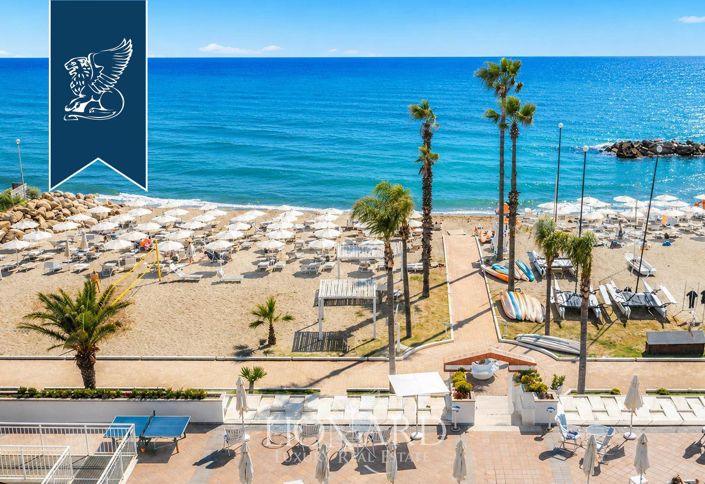 Image No.2-60 Bed Hotel for sale