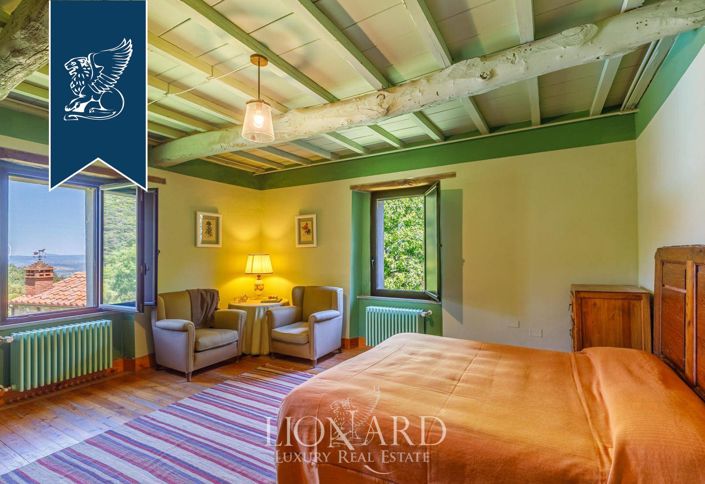 Image No.53-13 Bed Farmhouse for sale