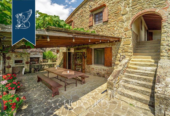 Image No.10-4 Bed Villa for sale