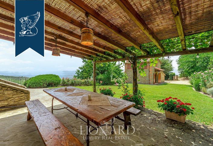 Image No.12-4 Bed Villa for sale
