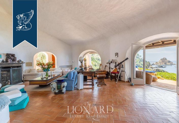 Image No.35-7 Bed Villa for sale