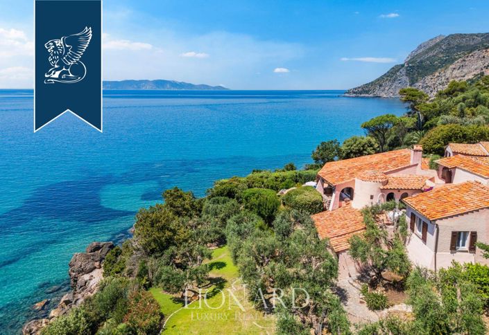 Image No.6-7 Bed Villa for sale