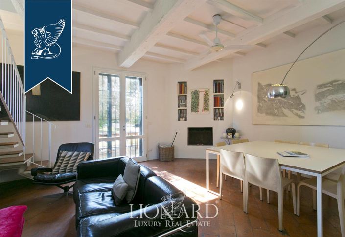 Image No.53-20 Bed Villa for sale