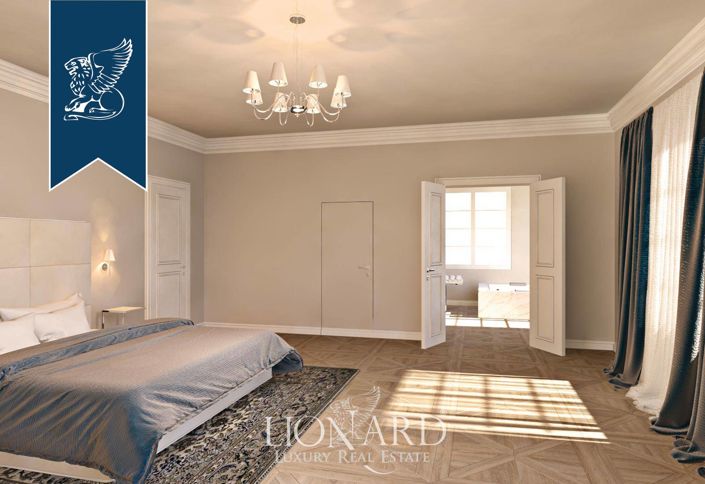 Image No.57-20 Bed Villa for sale