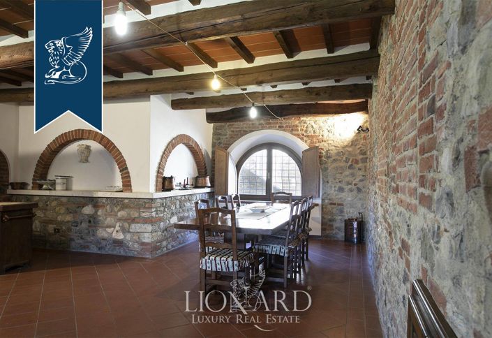 Image No.27-11 Bed Villa for sale