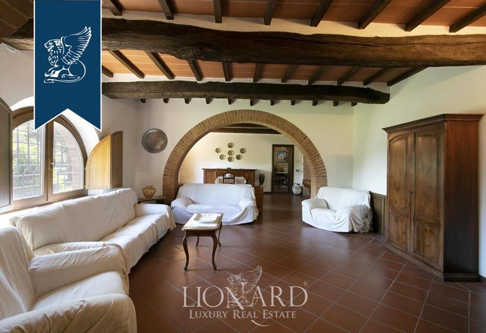 Image No.28-11 Bed Villa for sale