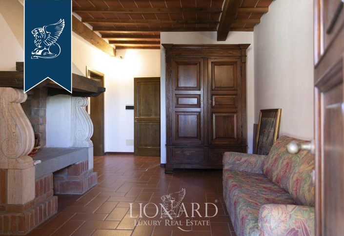 Image No.31-11 Bed Villa for sale